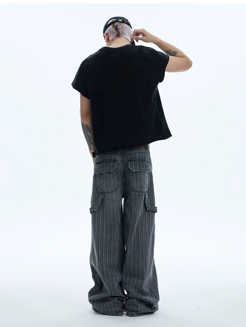 Black distressed vampire tongue graphic T-shirt product view for alternative rock and Korean streetwear styling