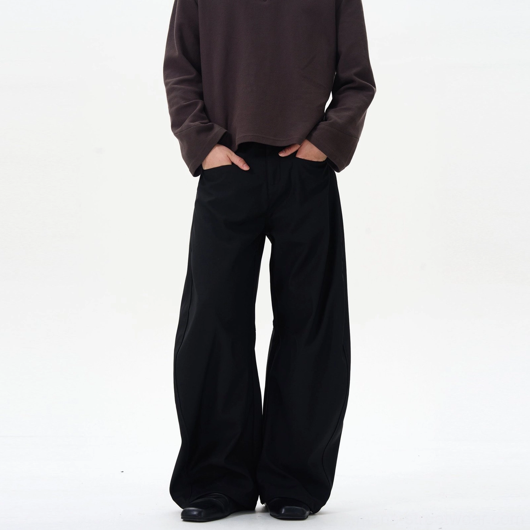Black high-waisted wide-leg palazzo pants product image for Korean streetwear, Seoul fashion, and oversized minimalist styling