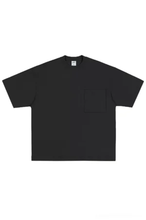 Black oversized quick-dry pocket tee with heavyweight cotton fabric, crew neck, chest patch pocket, and dropped shoulder Korean streetwear fit