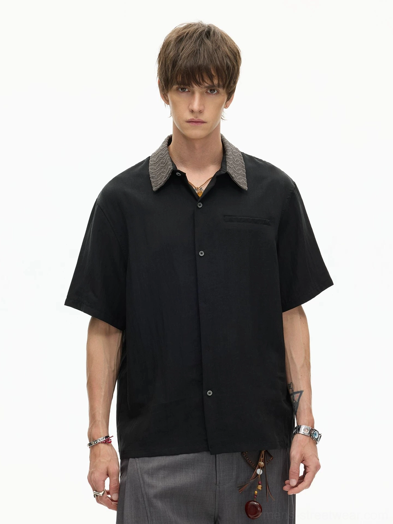 Black contrast collar short sleeve streetwear shirt with grey textured collar and relaxed fit