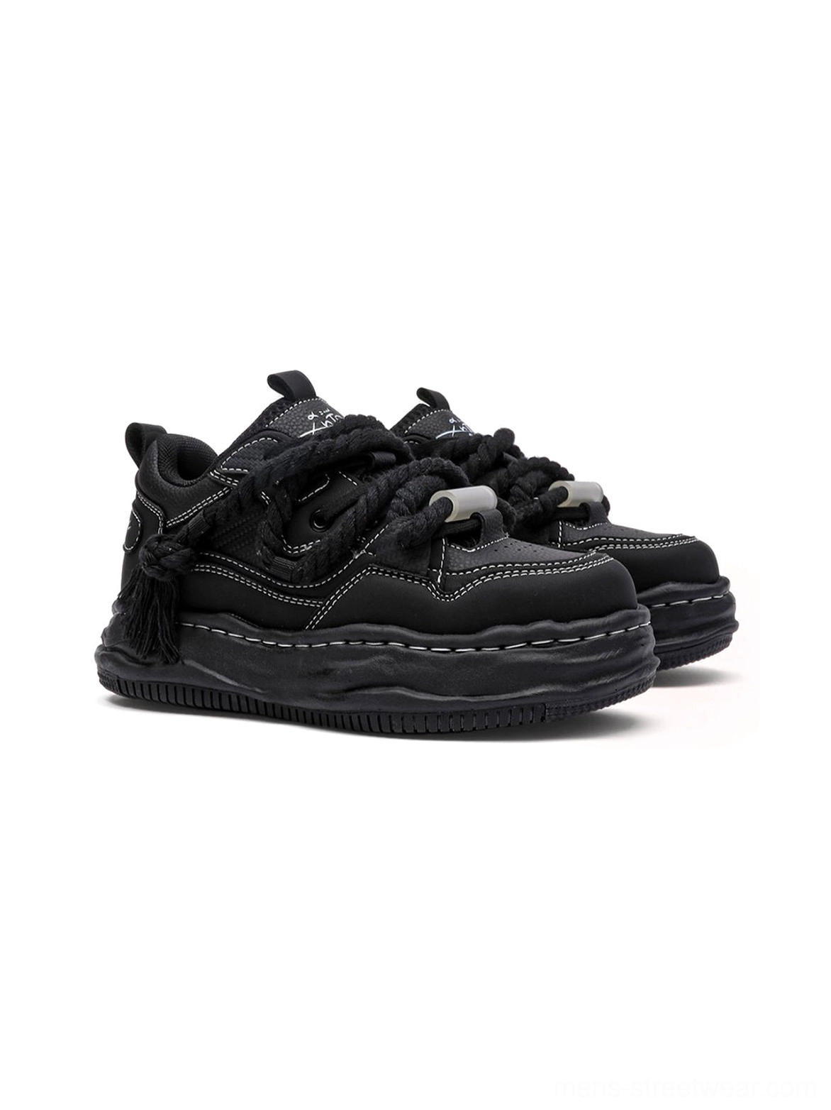Black wavy platform sneakers product detail with sculpted 7CM sole, rope laces, contrast stitching, and bold East Asian streetwear aesthetic