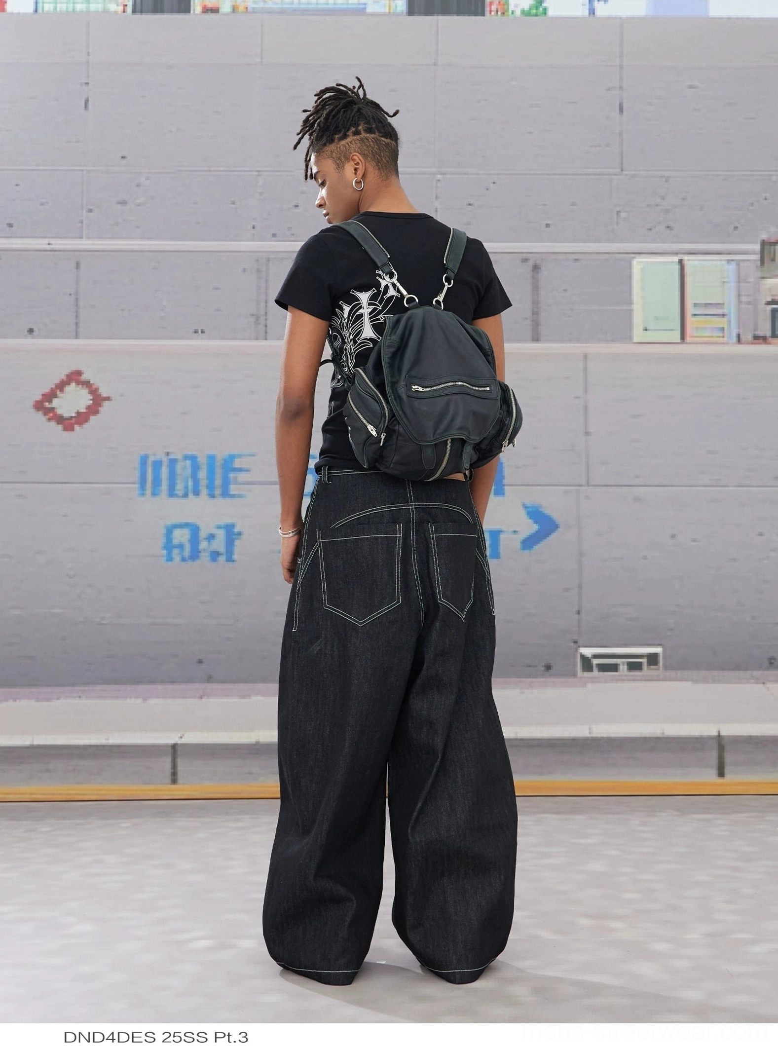 Black wide leg hook closure contrast stitch jeans metal hook fastening and contrast stitching detail