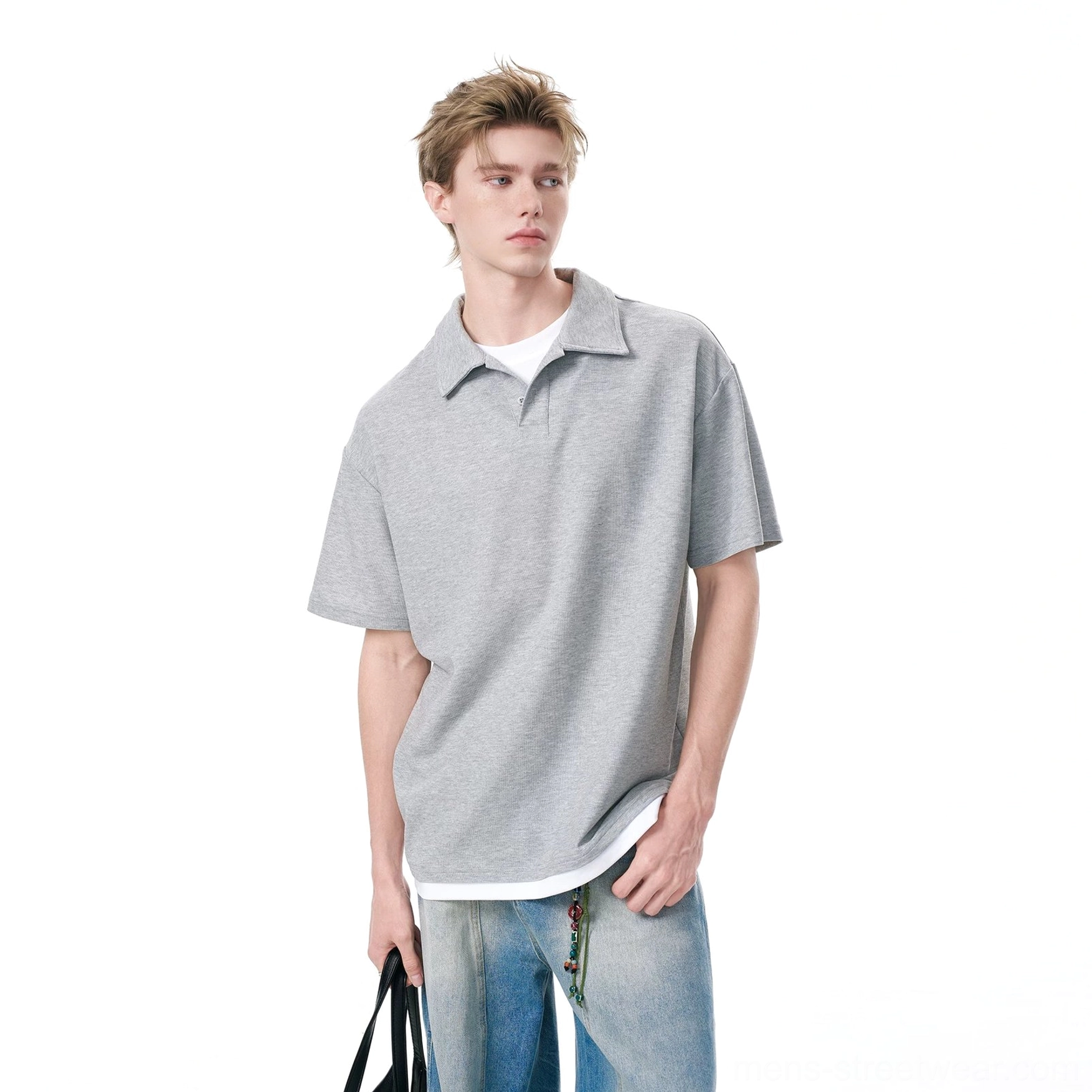 Boxy knit polo shirt designed for Acubi-inspired layering and contemporary Seoul casual outfits