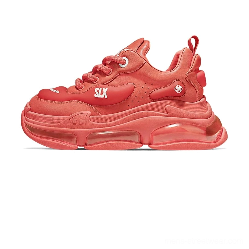 Bubble Max chunky sneakers product detail showing the structured upper, lace-up front, and thick cushioned outsole for everyday streetwear