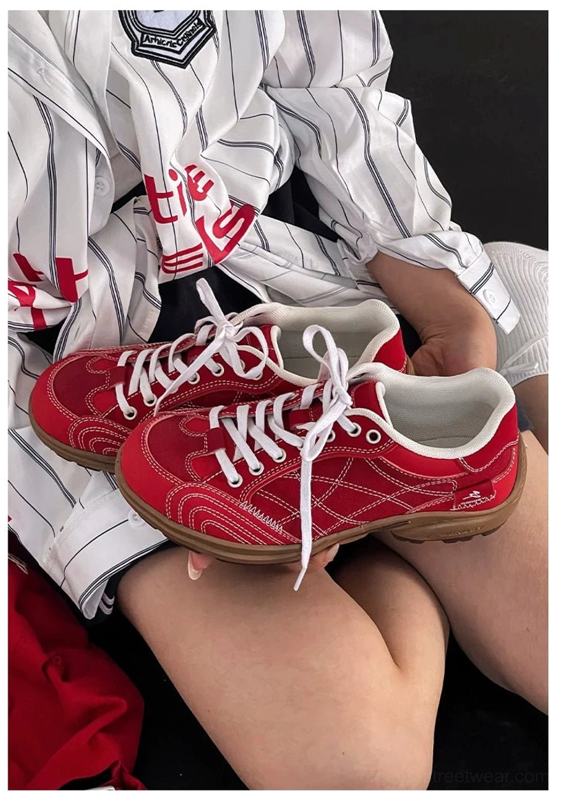 Casual retro runner sneakers designed for everyday walking and commuting with cushioned sole, breathable lining, and urban streetwear profile