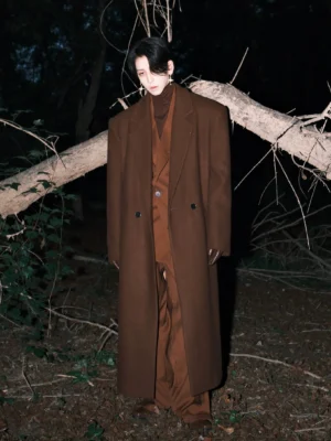 Men's dark chestnut brown double-breasted wool blend overcoat full length outdoor look with matching waistcoat and tailored trousers
