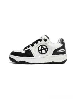 Circle logo colorblock low-top skate sneaker lateral static view black white geometric branding