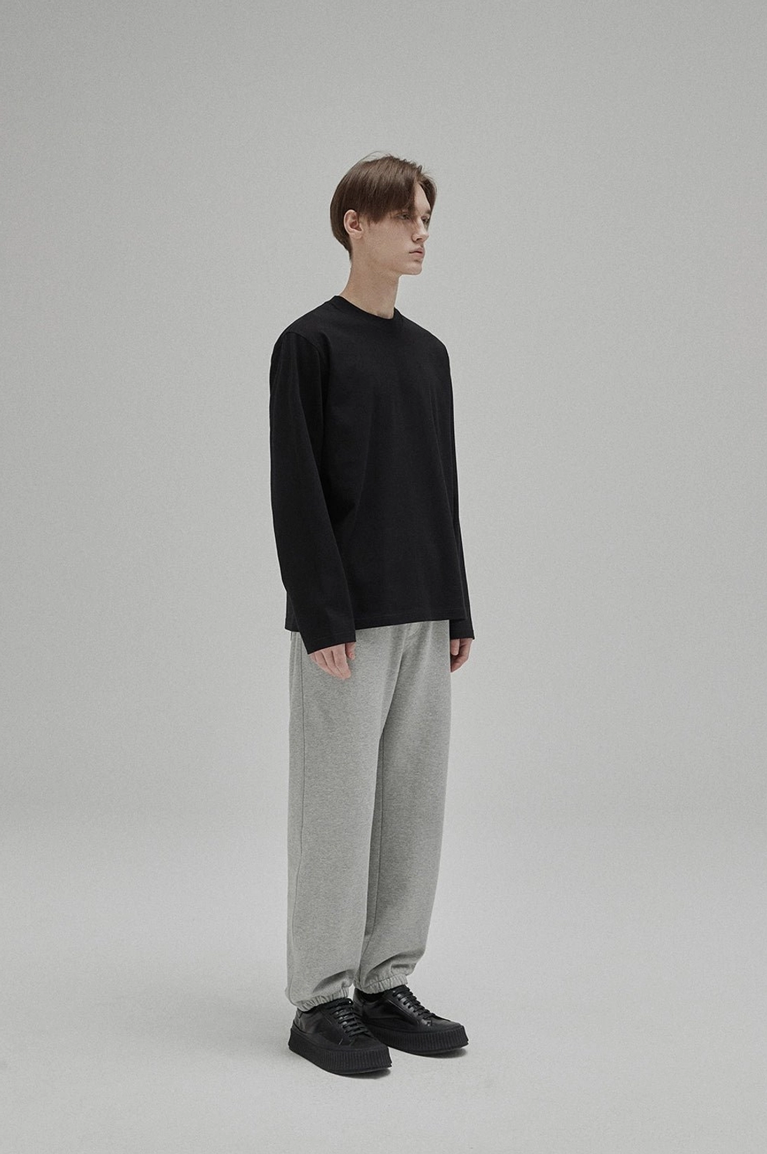 Contemporary East Asian fashion inspired cotton T-shirt with simple solid color construction