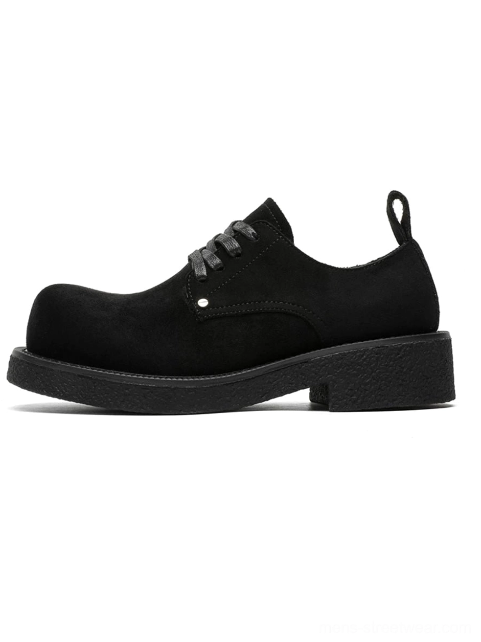 Everyday suede platform derby shoes with rounded toe and substantial rubber sole for denim and trousers
