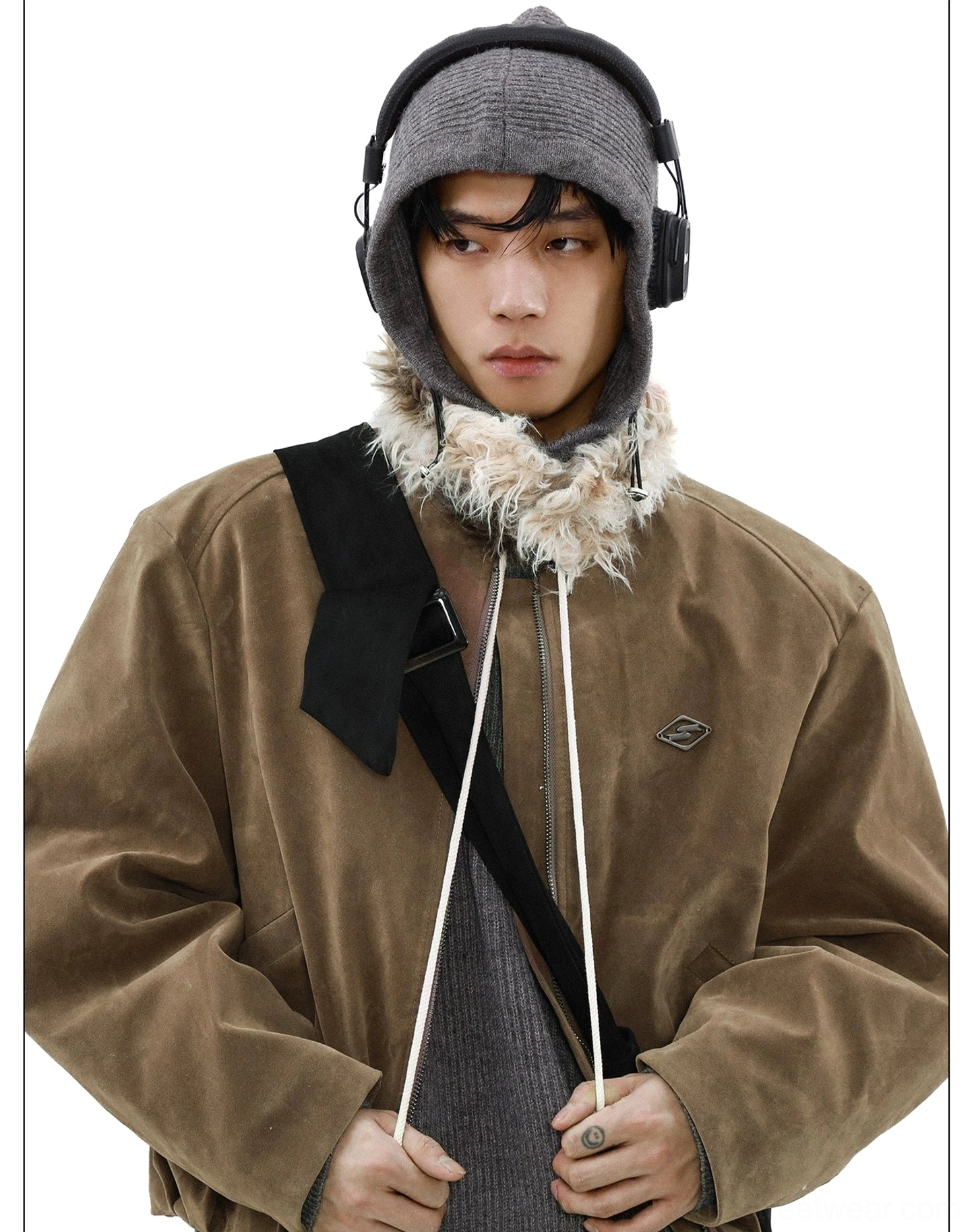 Faux fur collar suede bomber jacket zipper closure and elasticated cuff detail for streetwear layering