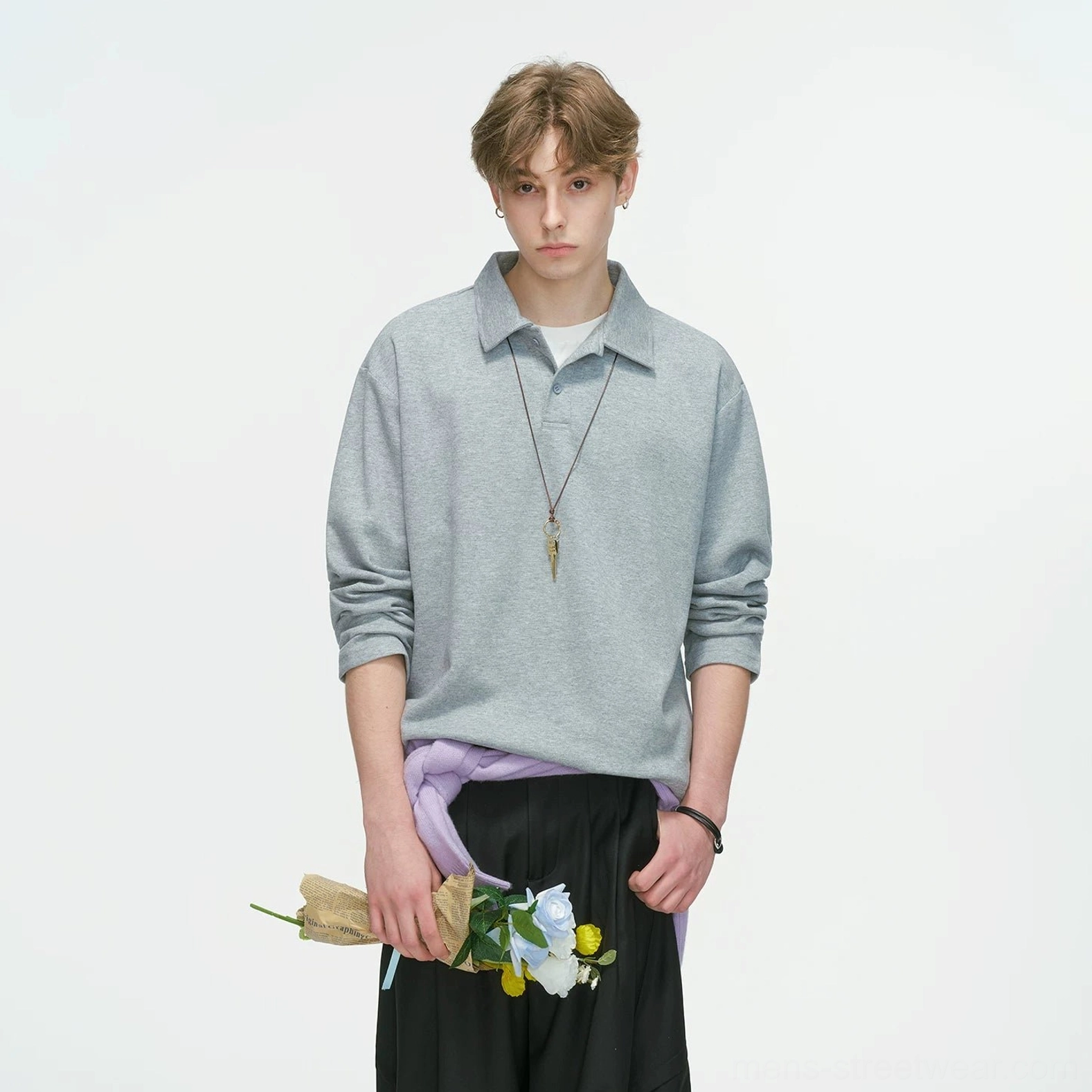 Heather gray knit polo shirt option with relaxed fit for layered Seoul streetwear and everyday casual wear