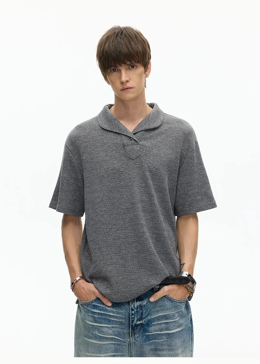 Heather gray shawl collar knit polo tee with relaxed fit styled with straight blue jeans for casual Korean street fashion