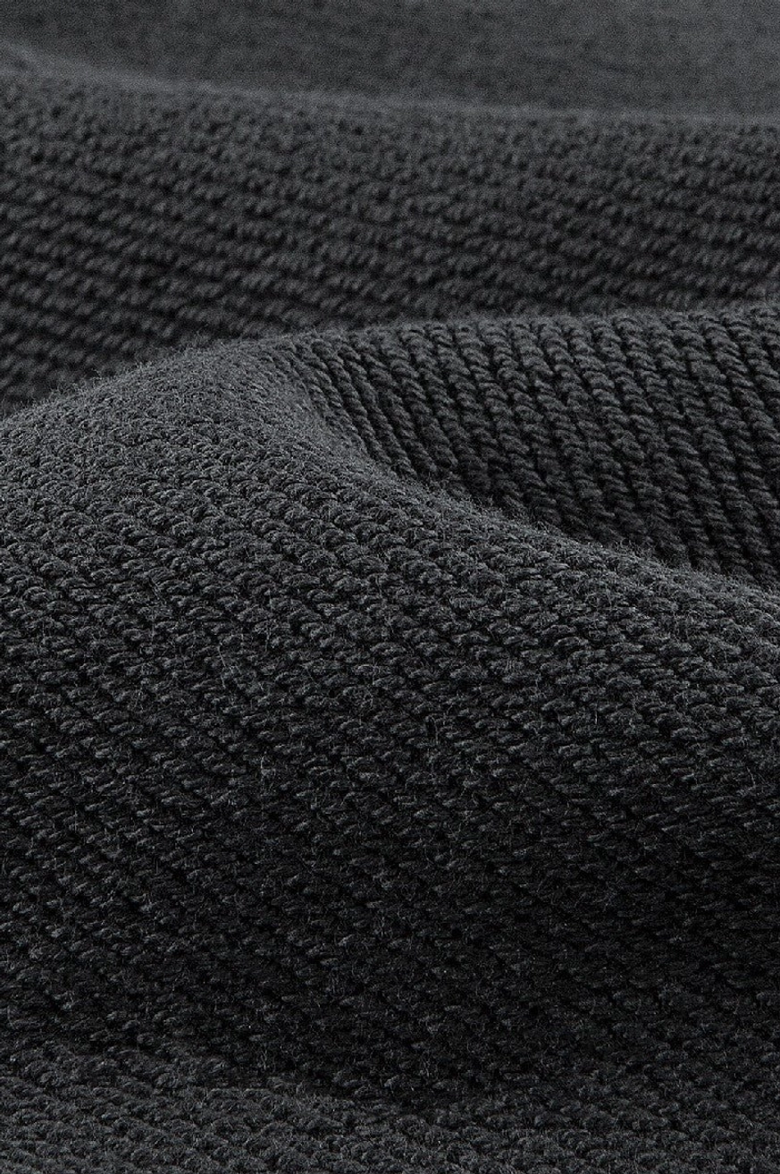 Heavyweight 400GSM straight leg streetwear sweatpants detailed product view in relaxed oversized cotton fit