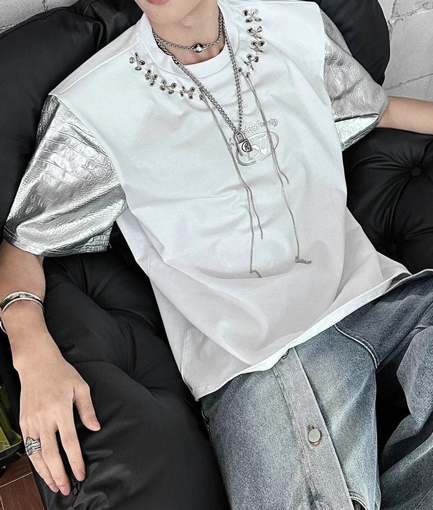 Korean streetwear chain lace T-shirt with metallic faux-leather sleeve panels and subtle tonal embroidered chest graphic