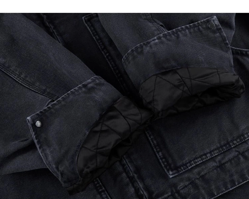 Layering friendly quilted work jacket with cotton shell, polyester lining, zip closure, and casual boxy fit