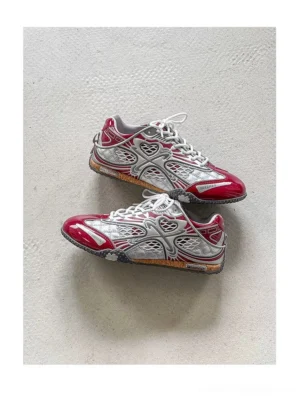 Top-down view of matching silver and burgundy heart mesh retro sneakers showing the low-profile racing silhouette, layered panels, exposed stitching, breathable mesh inserts, and everyday Korean streetwear design