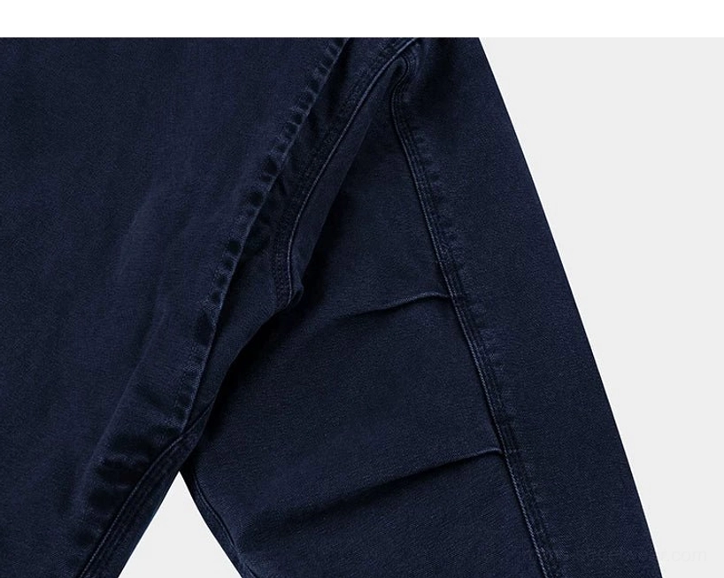 Casual mens workwear outerwear with contrast collar, full front zipper, relaxed shoulders, and durable cotton shell