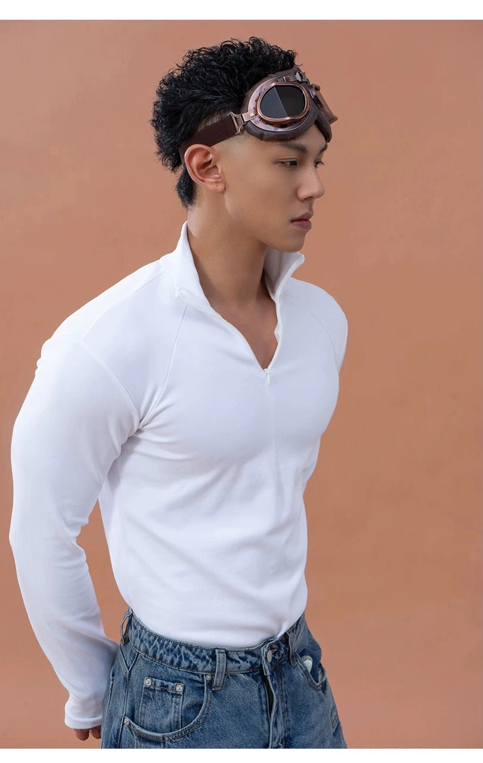 White men's fitted quarter-zip top shown from the rear with long sleeves and streamlined Korean streetwear styling