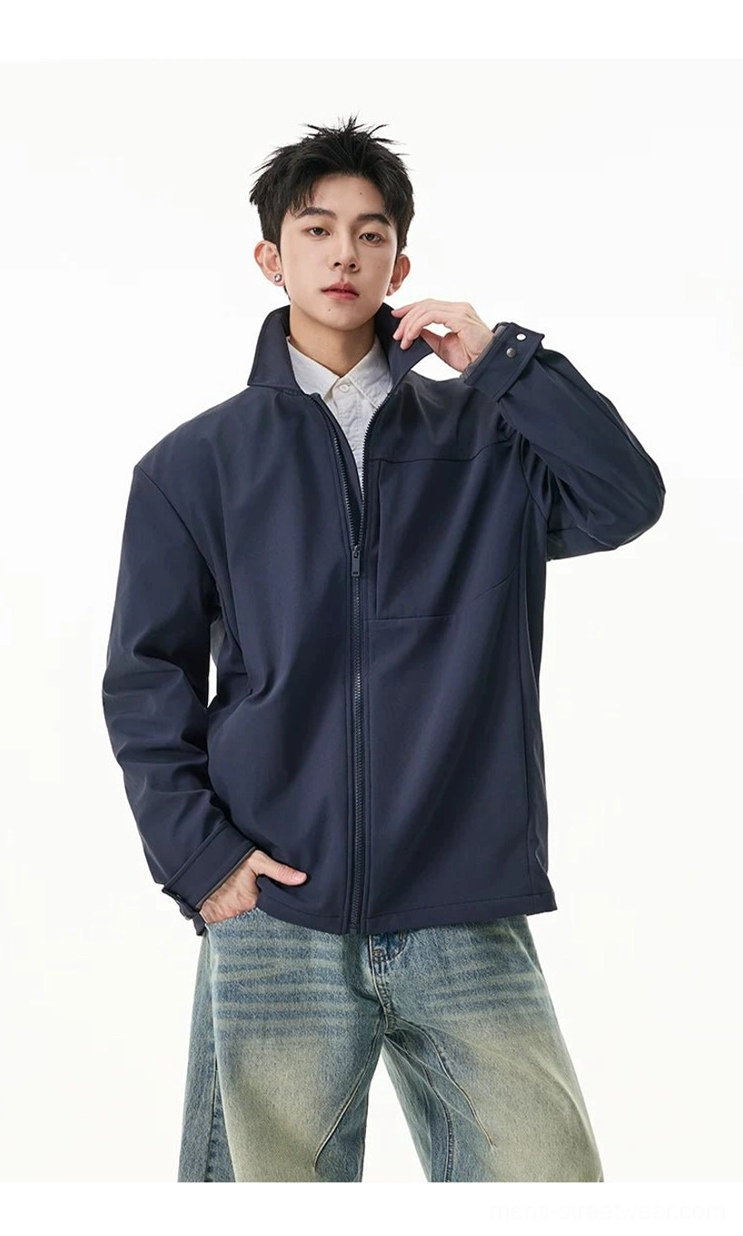 Contemporary men's shirt jacket with relaxed boxy fit for Korean fashion, Acubi style, and casual layering
