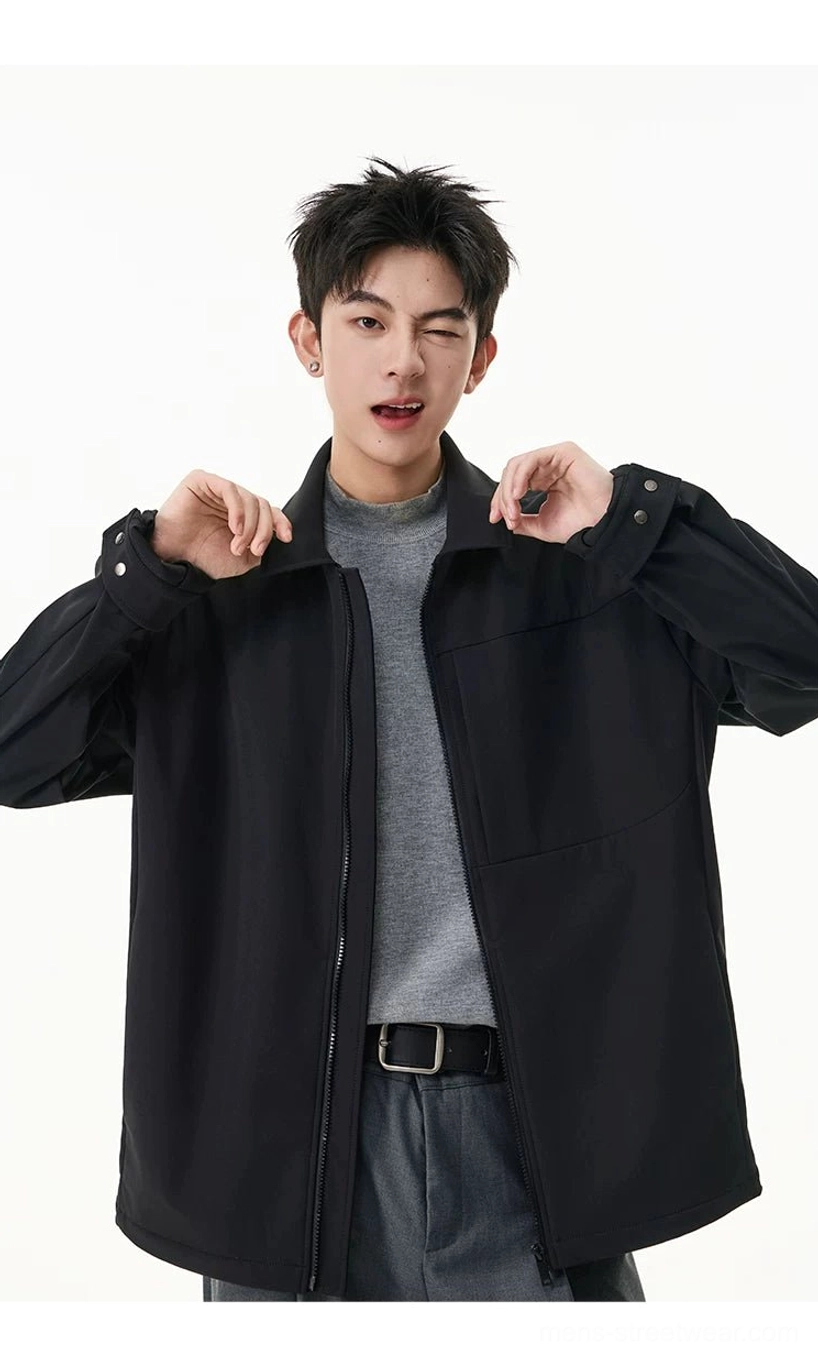 Relaxed men's zip shirt jacket with classic shirt collar, full zipper, and versatile everyday streetwear design