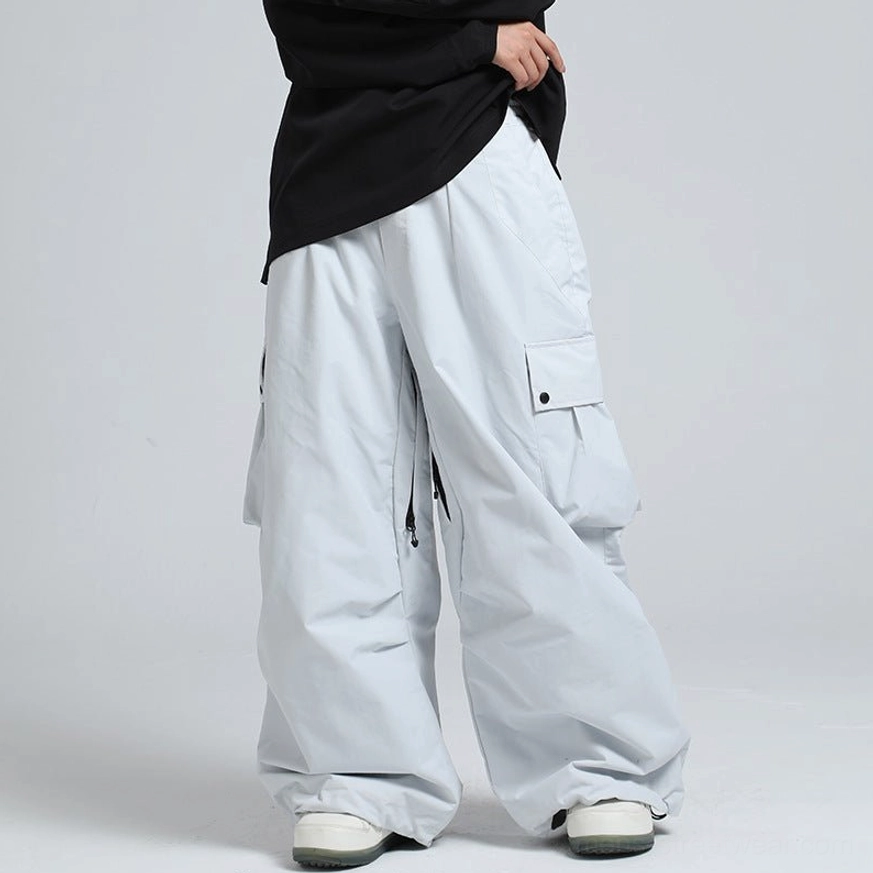 Light gray loose-fit cargo snow pants with wide legs and practical flap cargo pocket