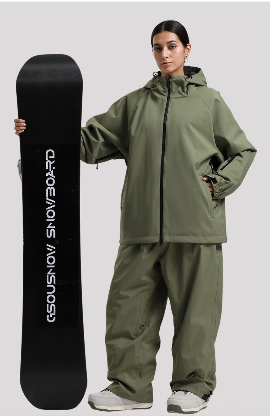 Oversized snowboarding shell jacket with hood and layered cuff design, styled for techwear, gorpcore, and winter street fashion