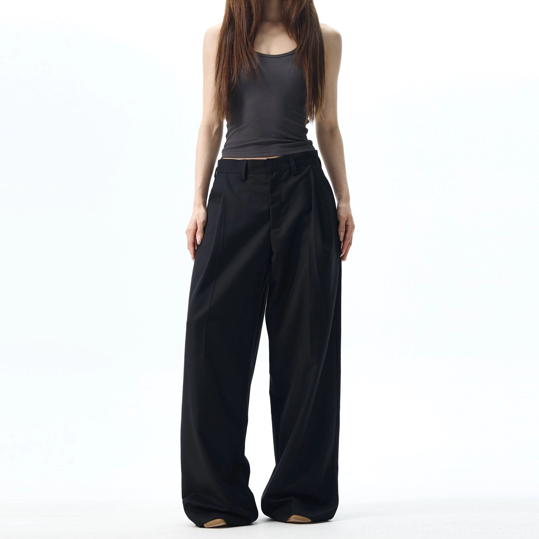 Pleated tailored trousers product image highlighting a versatile wide leg silhouette for everyday streetwear