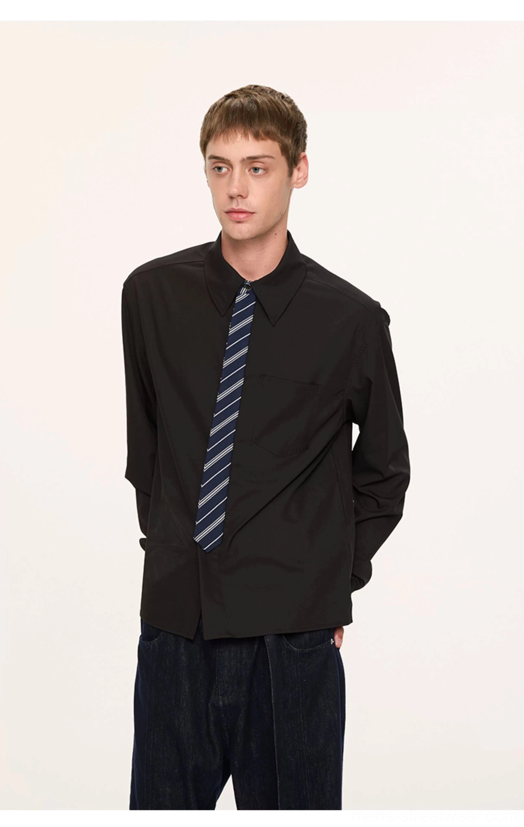 Relaxed button-down shirt and tie set with modern contrast collar styling for East Asian fashion outfits