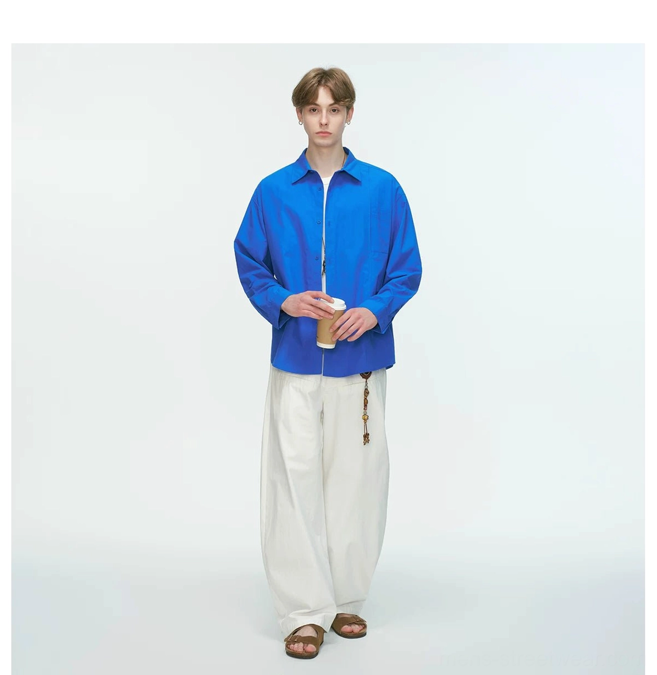 Relaxed fit button-up poplin shirt with structured collar and oversized streetwear silhouette for men