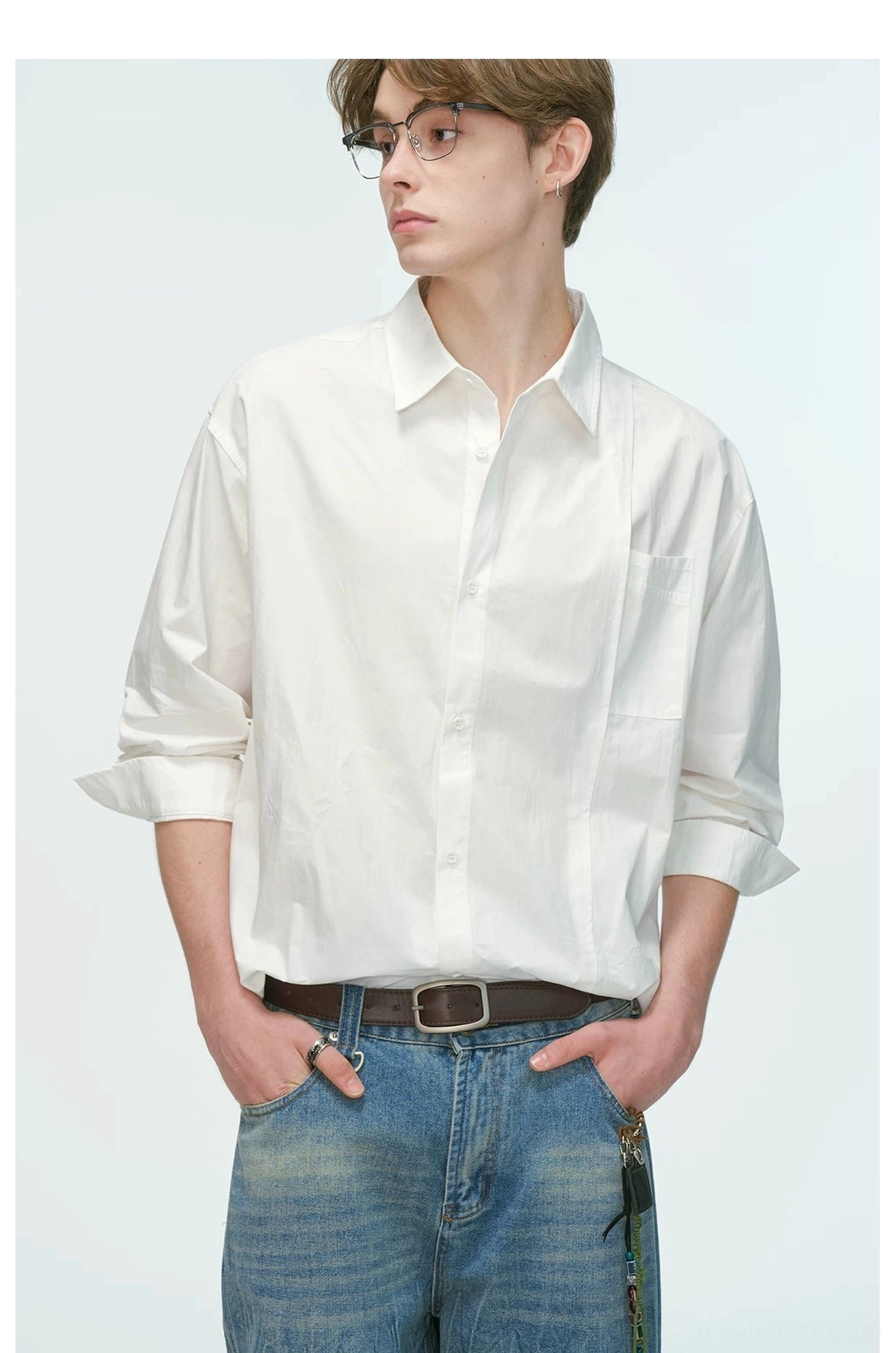 Relaxed poplin shirt modern Korean streetwear apparel detail and oversized casual silhouette