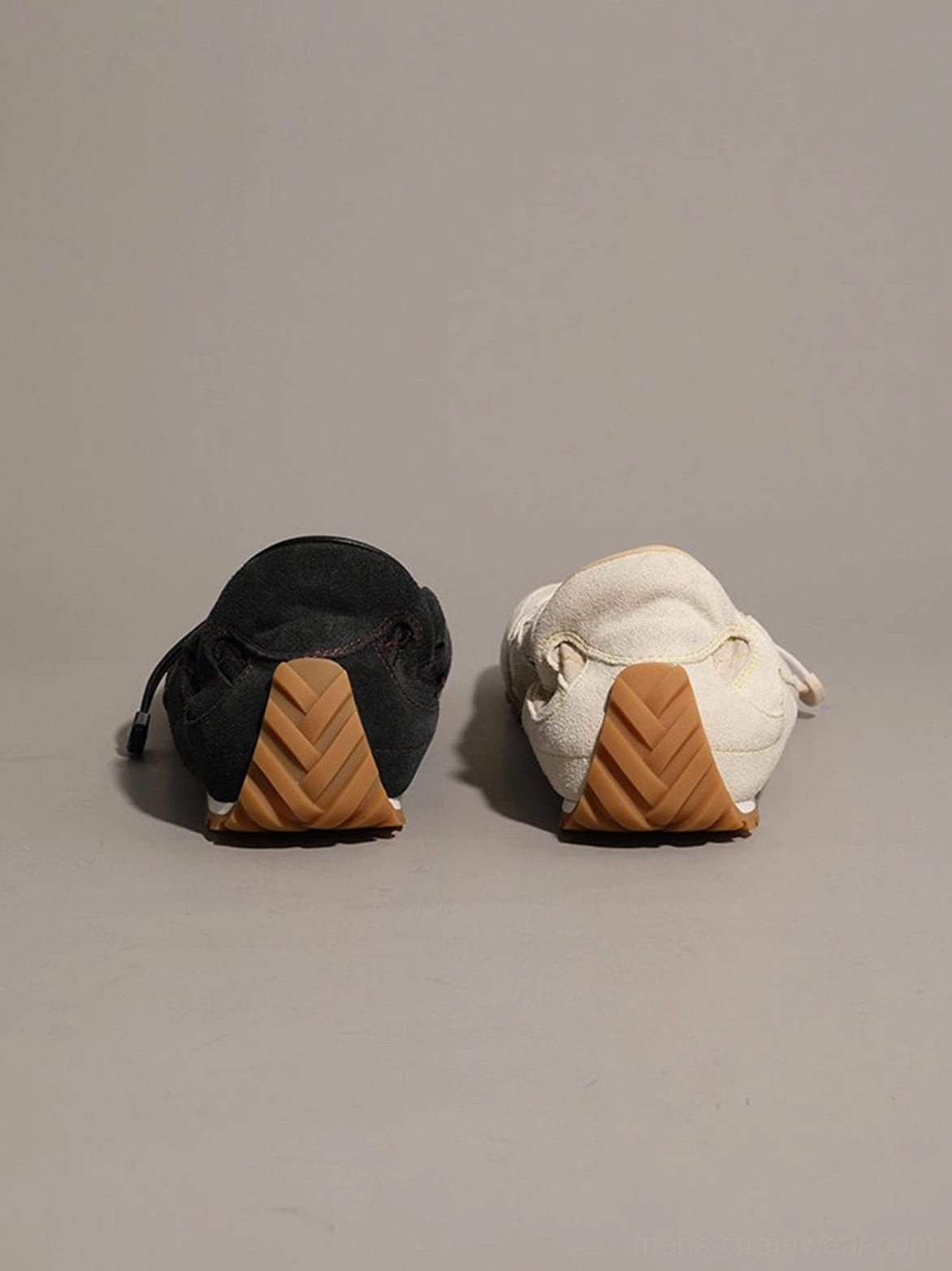 Seoul-inspired low-profile nubuck trainers for wide-leg trousers, cargos, denim, and minimalist streetwear layering