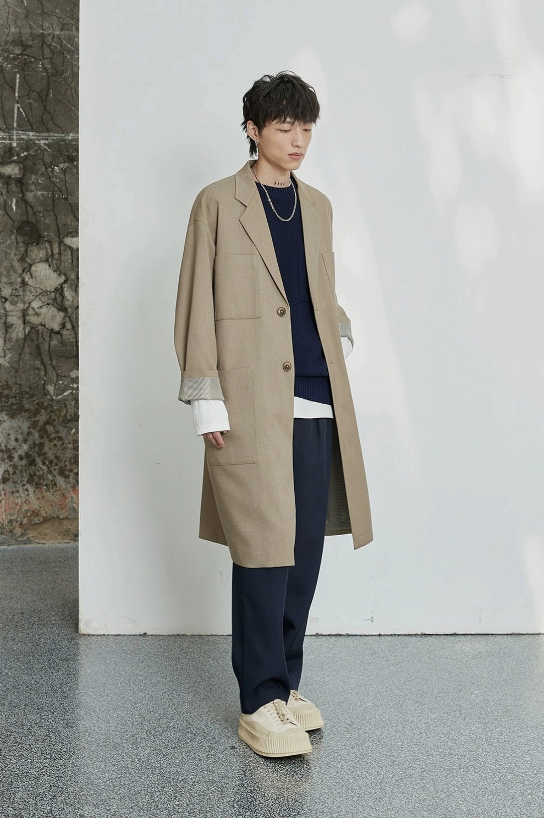 Smart casual wide-leg pants with high waist, front pleats, and understated utility detailing