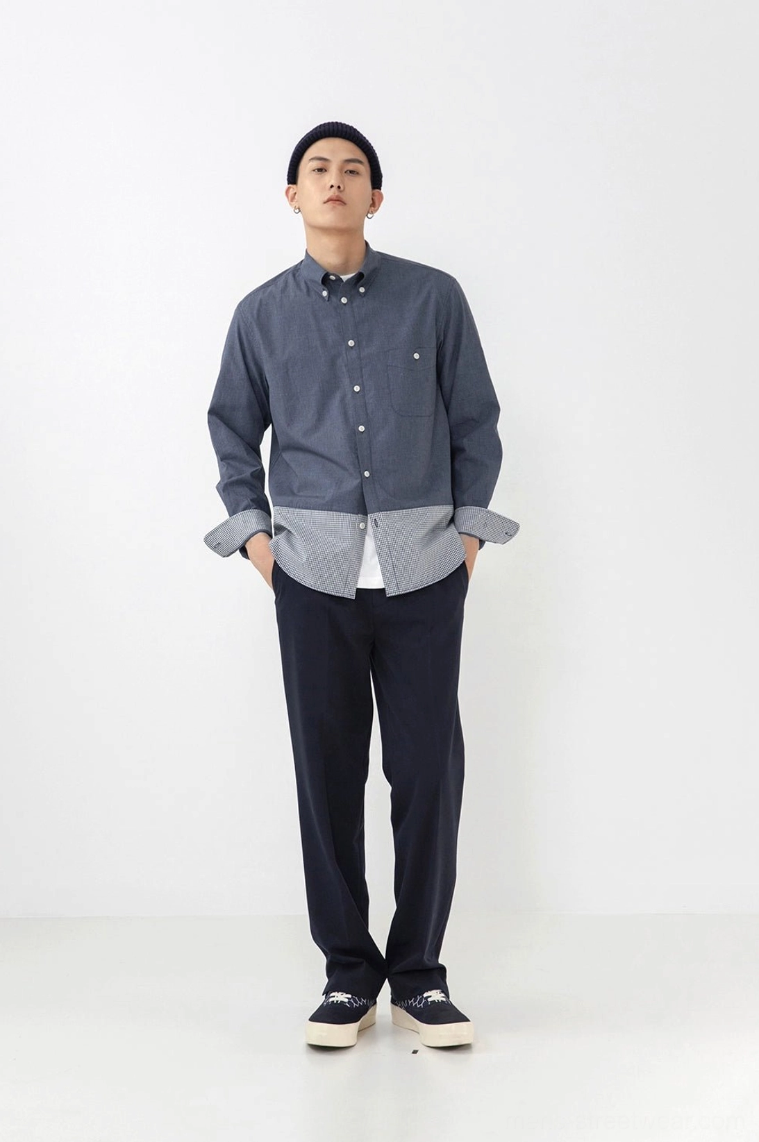 Split hem pants rolled hem processing edge detail architectural finish