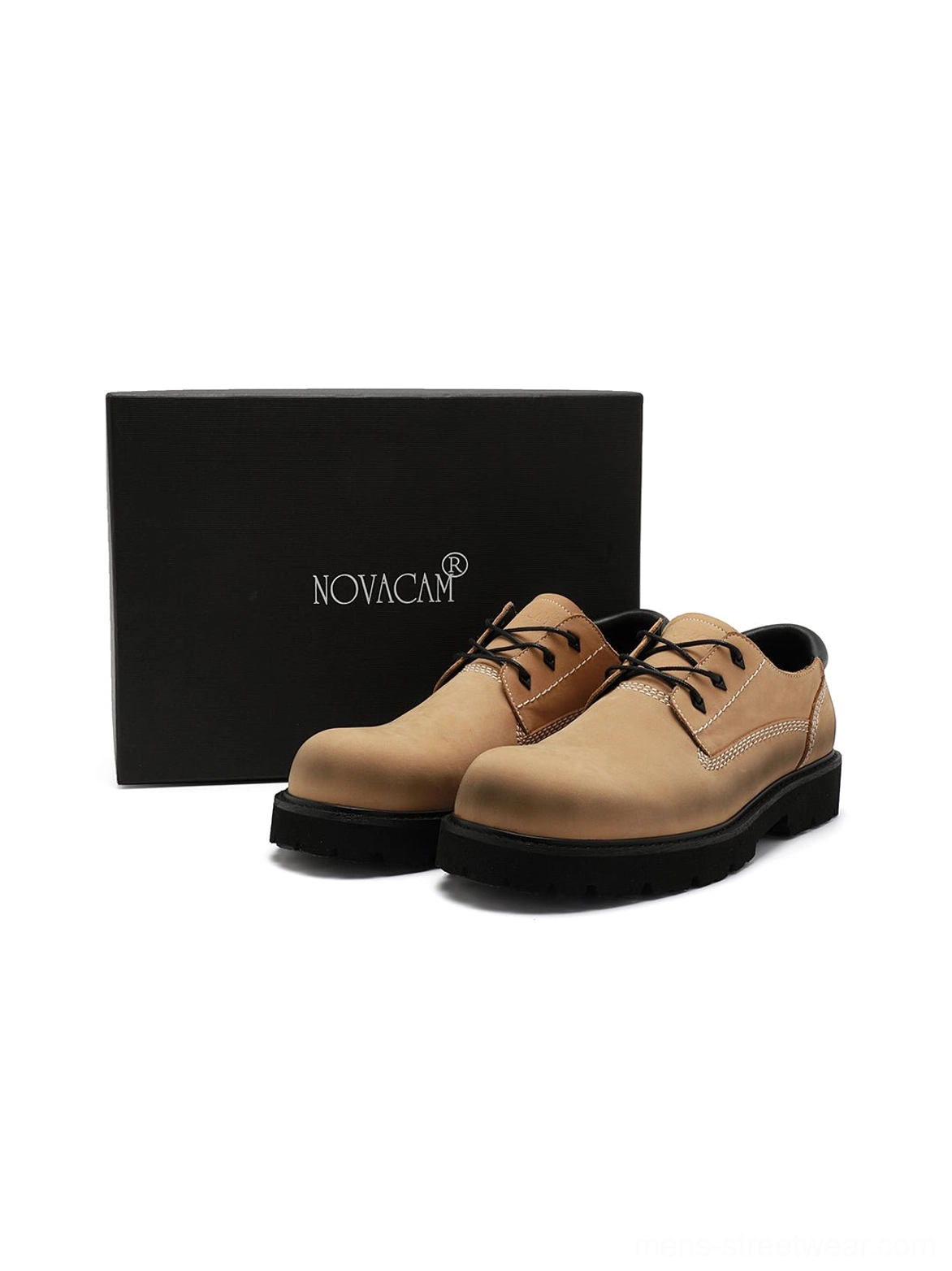 Unisex tan leather lace-up work shoes with rounded toe and chunky lug sole for modern city outfits
