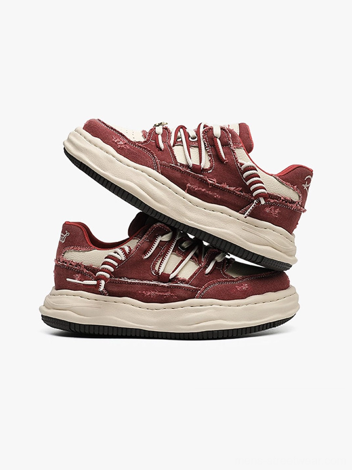 Unisex vintage denim sneakers featuring a thick platform sole, distressed finish, and relaxed everyday streetwear silhouette