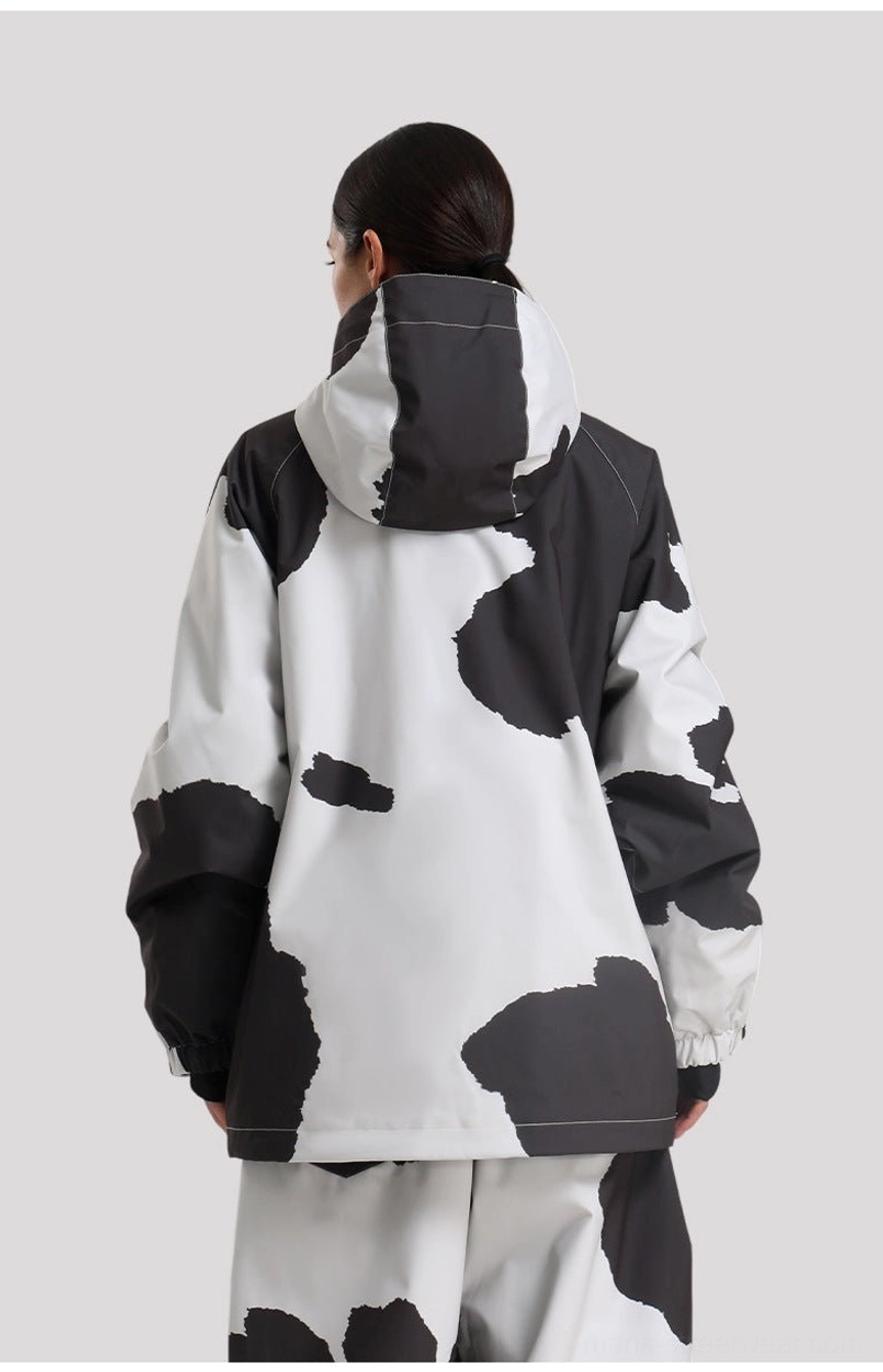Versatile techwear outdoor jacket with a relaxed snowboard fit, adjustable hood, and clean minimalist shell aesthetic