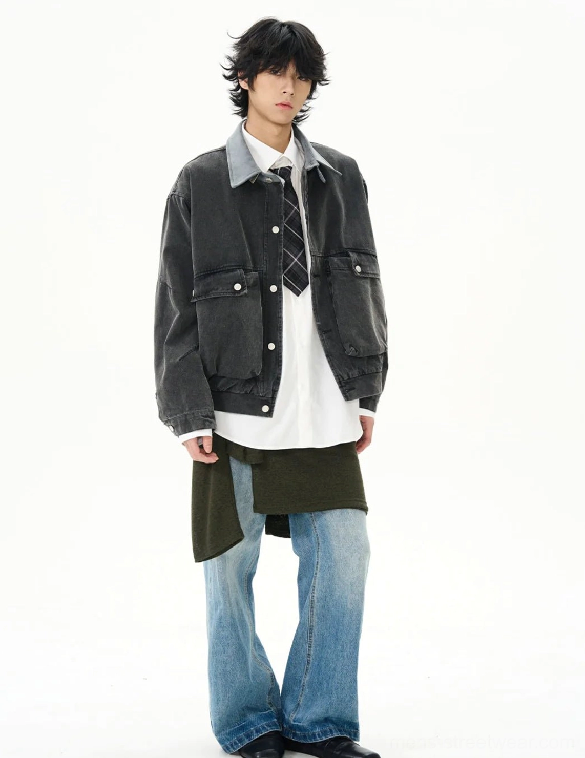 Full-length dark grey vintage duck canvas work jacket outfit with necktie and wide leg jeans