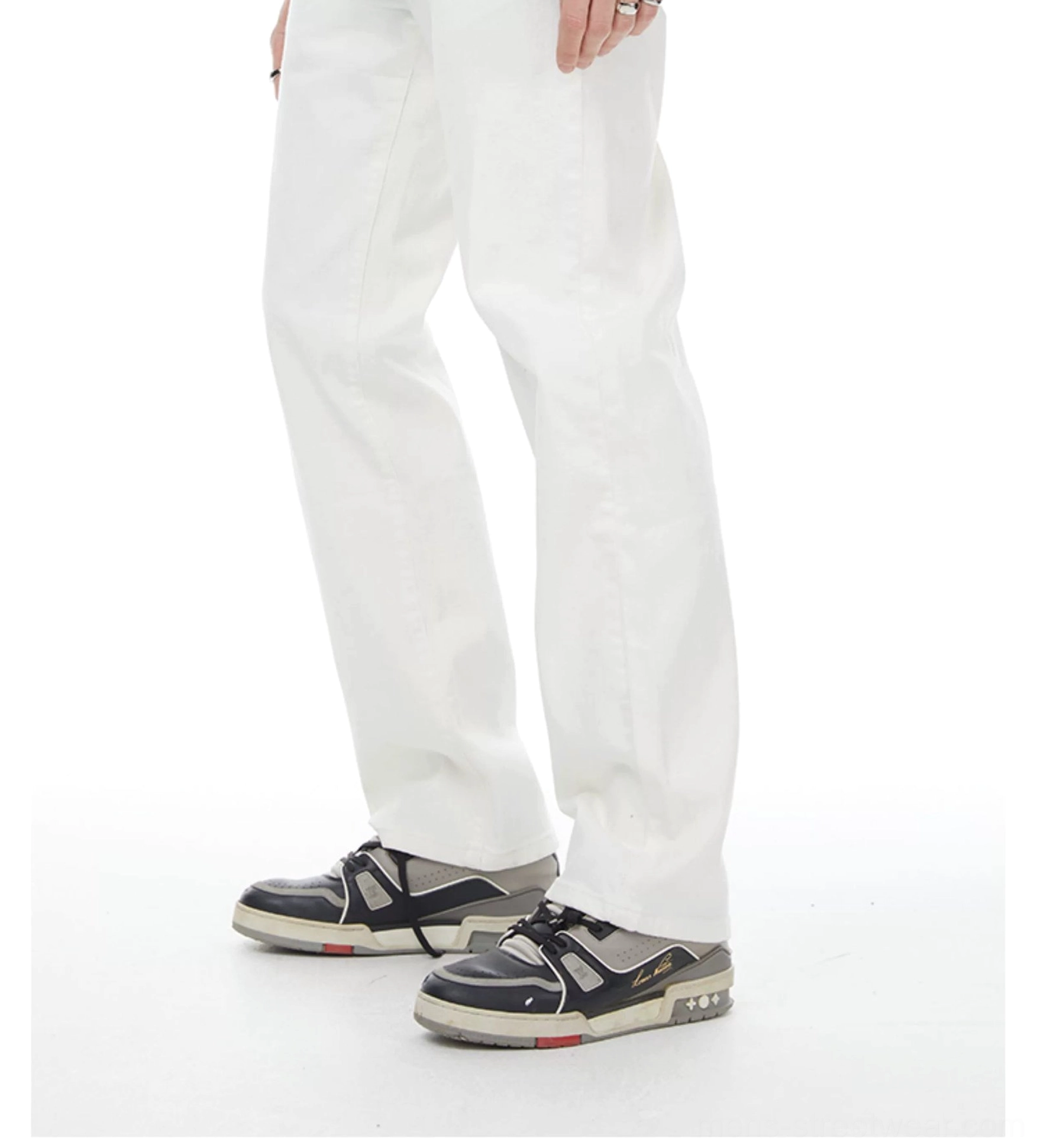 White clay straight-leg denim pants with a relaxed casual cut and clean minimalist Korean fashion aesthetic