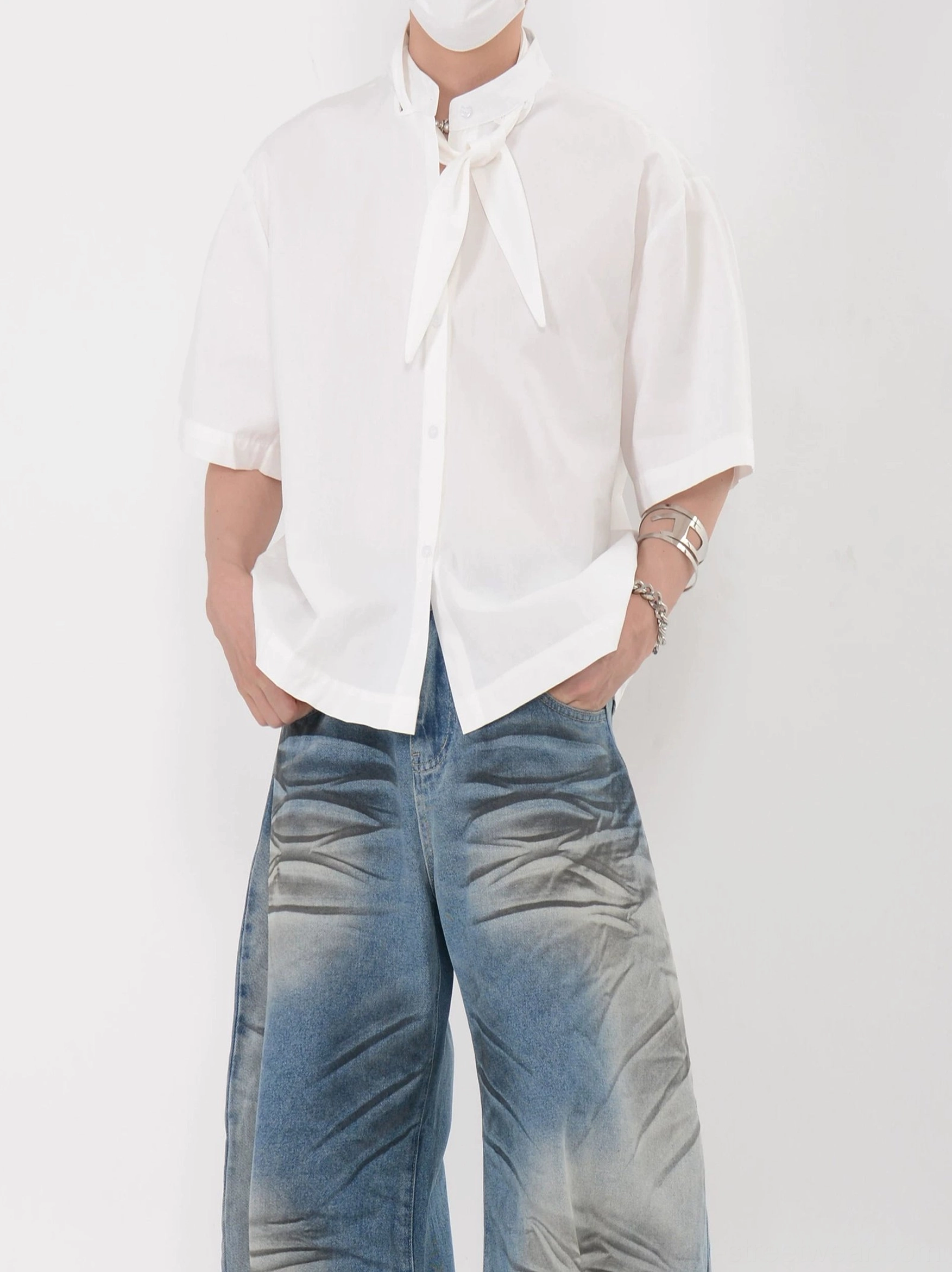 White short sleeve knot collar shirt with front button closure, stand bow collar, relaxed fit, and Korean streetwear accessories